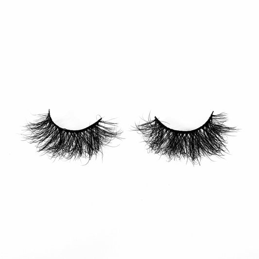 MONIQUE LUXURY EYELASHES - ShansBeautyCosmetics